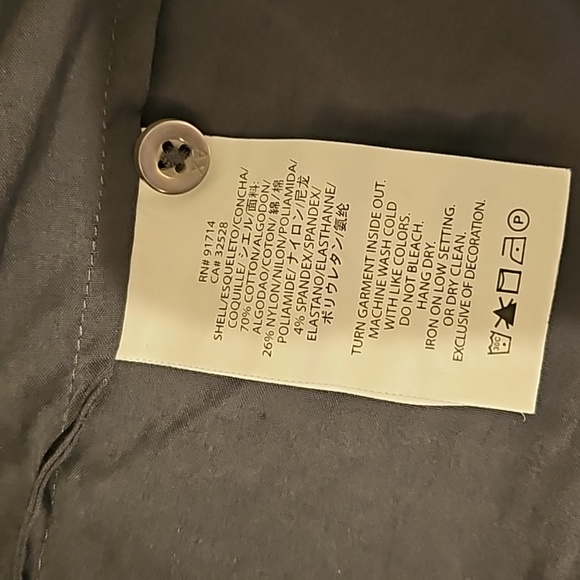 Armani Exchange Gray Shirt.      Size M - Picture 9 of 9